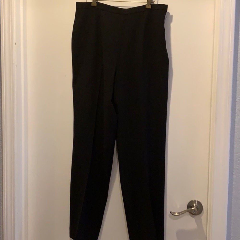Kasper size 10 slacks and shell